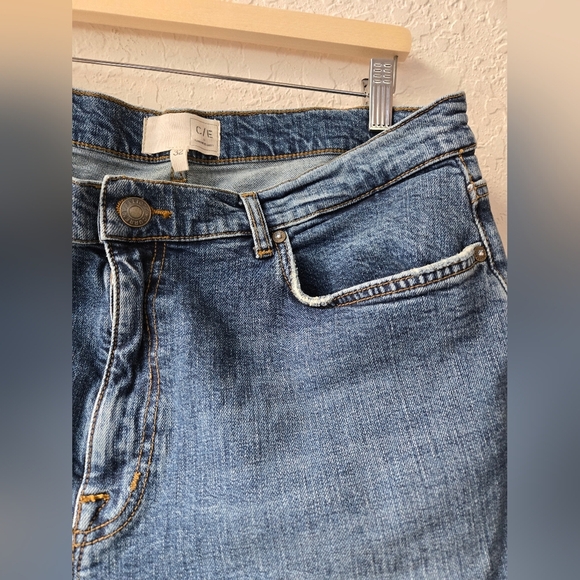 Current Elliott Boyfriend Jeans Size 32 - Picture 6 of 10